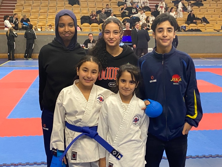 Kids Cup Aisha Ellinor Aahil.jpg Re